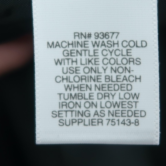 LIZ CLAIBORNE BLACK SHORT DRESS- SIZE 18W - Picture 4 of 4